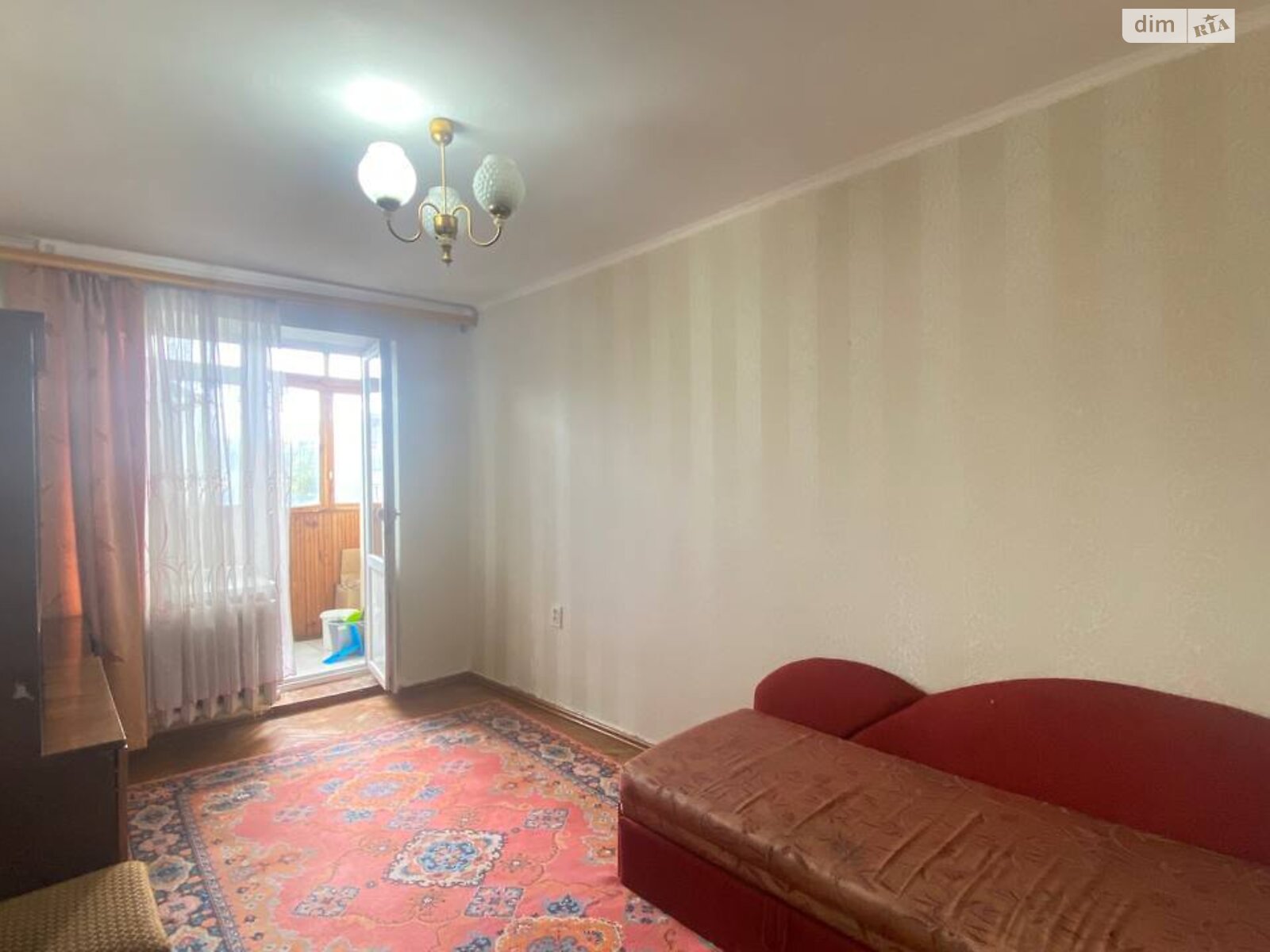 двокімнатна квартира в Рівному, район Центр, на вул. Міцкевича 40 в довготривалу оренду помісячно фото 1 двокімнатна квартира в Рівному, район Центр, на вул. Міцкевича 40 в довготривалу оренду помісячно фото 1