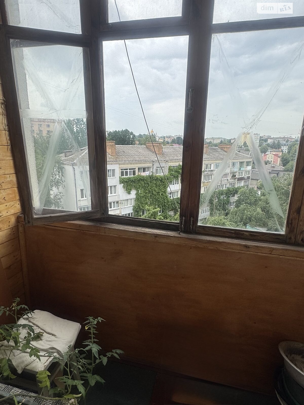 двокімнатна квартира в Рівному, район Центр, на вул. Міцкевича 40 в довготривалу оренду помісячно фото 1 двокімнатна квартира в Рівному, район Центр, на вул. Міцкевича 40 в довготривалу оренду помісячно фото 1