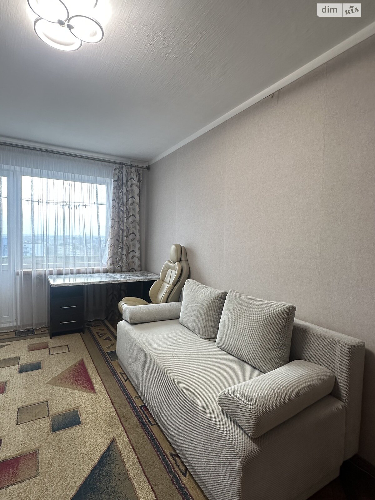 однокомнатная квартира в Ровно, район Центр, на ул. Мицкевича в аренду на долгий срок помесячно фото 1