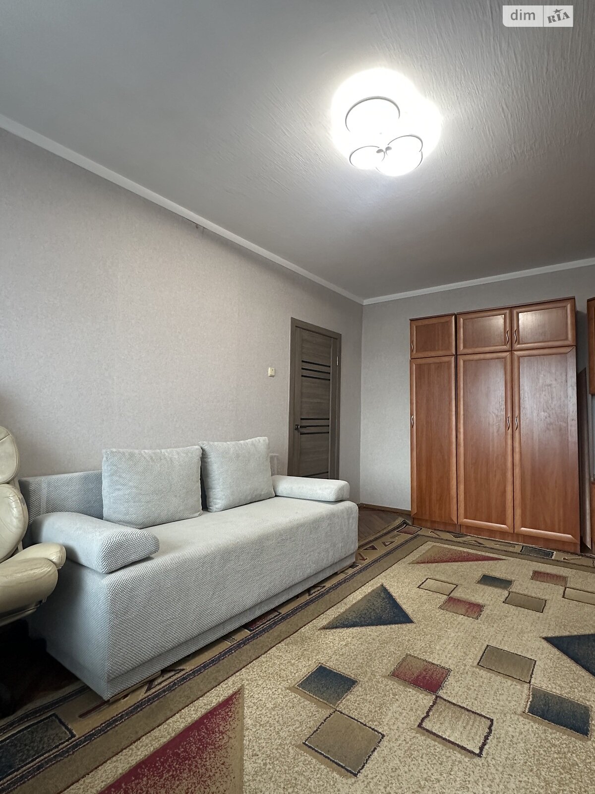 однокомнатная квартира в Ровно, район Центр, на ул. Мицкевича в аренду на долгий срок помесячно фото 1