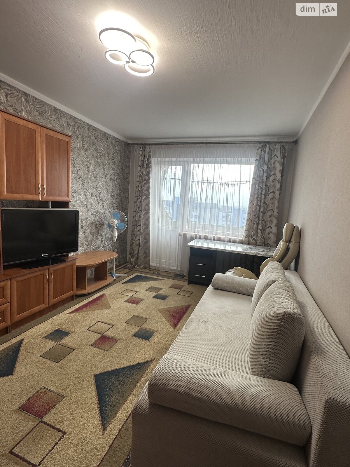 однокомнатная квартира в Ровно, район Центр, на ул. Мицкевича в аренду на долгий срок помесячно фото 1