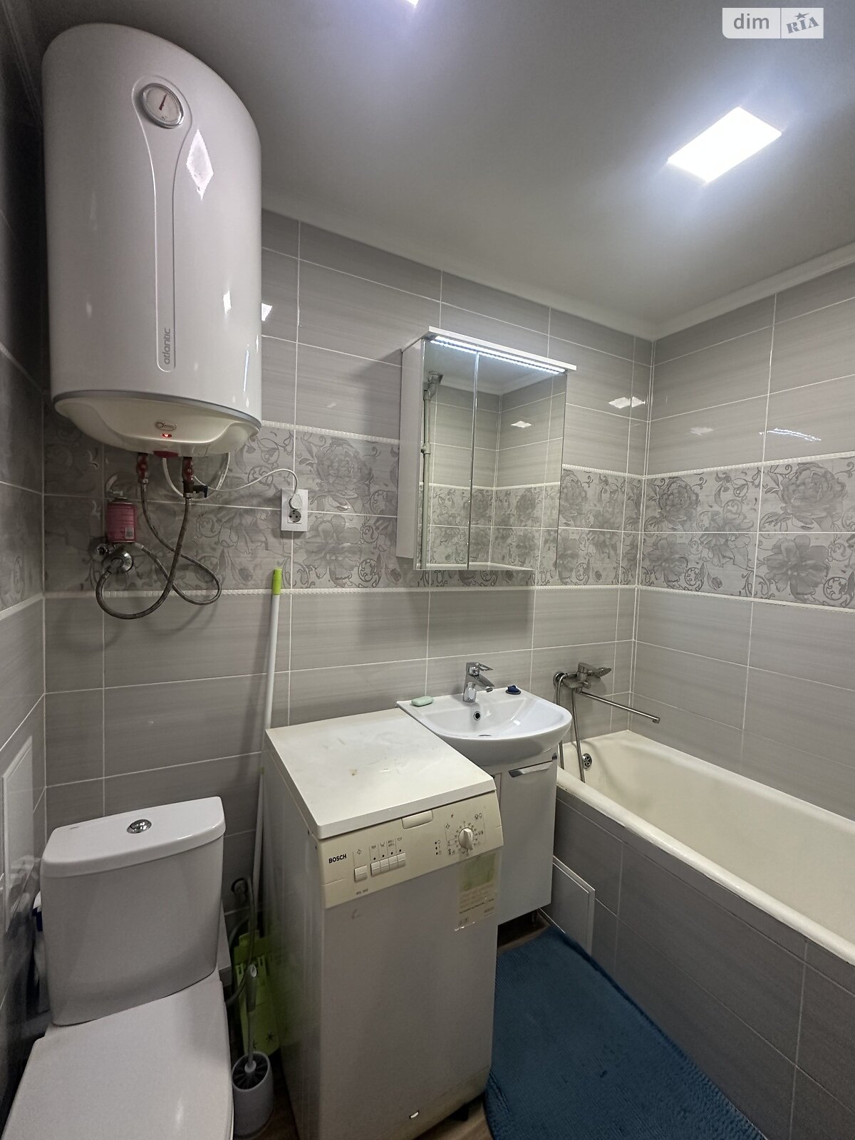 однокомнатная квартира в Ровно, район Центр, на ул. Мицкевича в аренду на долгий срок помесячно фото 1