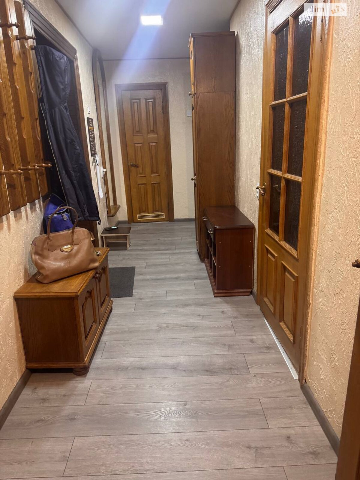 двухкомнатная квартира в Ровно, район Центр, на ул. Мицкевича 36 в аренду на долгий срок помесячно фото 1 двухкомнатная квартира в Ровно, район Центр, на ул. Мицкевича 36 в аренду на долгий срок помесячно фото 1