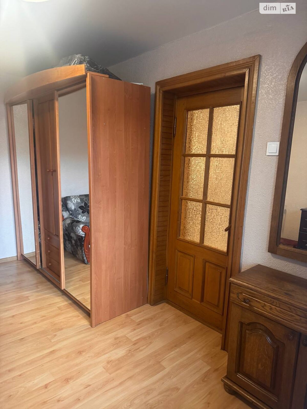 двухкомнатная квартира в Ровно, район Центр, на ул. Мицкевича 36 в аренду на долгий срок помесячно фото 1 двухкомнатная квартира в Ровно, район Центр, на ул. Мицкевича 36 в аренду на долгий срок помесячно фото 1