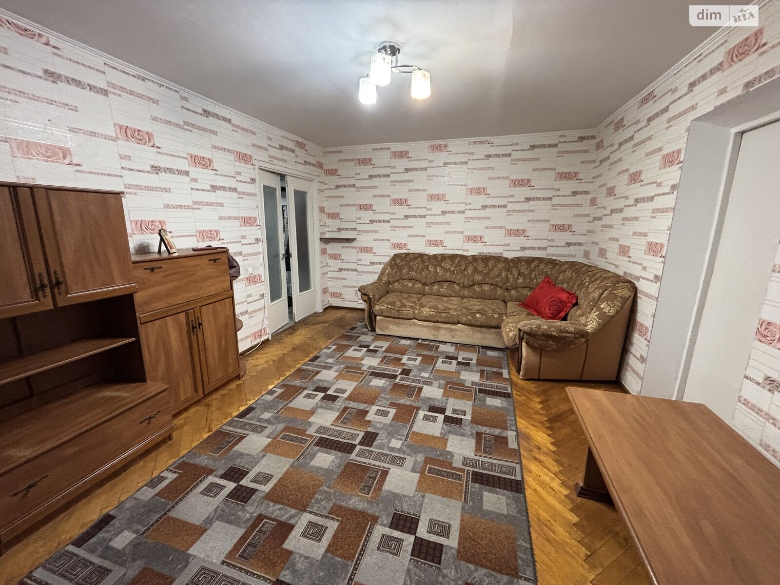 двухкомнатная квартира в Ровно, район Центр, на ул. Мицкевича 34 в аренду на долгий срок помесячно фото 1