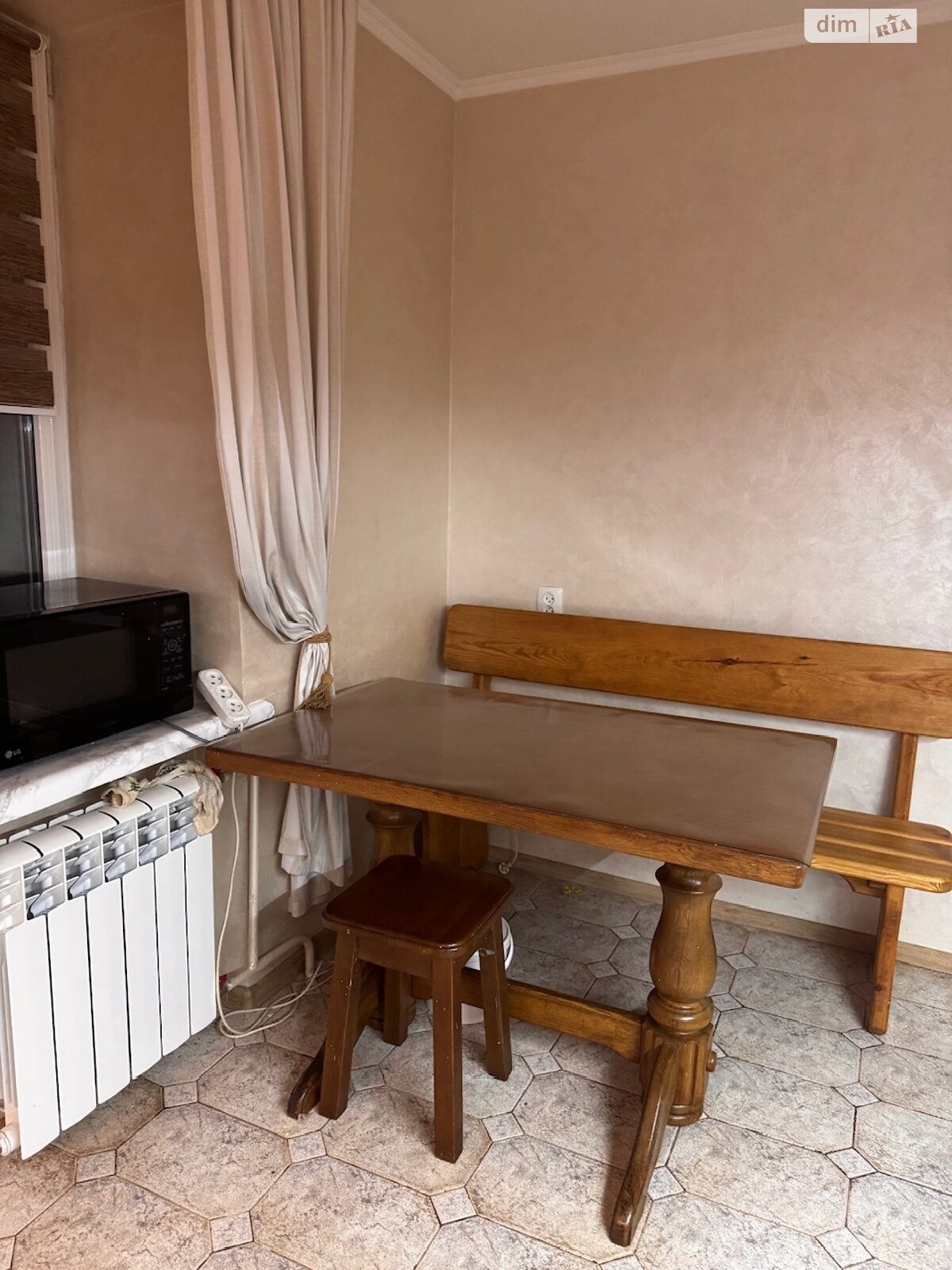 двухкомнатная квартира в Ровно, район Центр, на ул. Мицкевича 36 в аренду на долгий срок помесячно фото 1 двухкомнатная квартира в Ровно, район Центр, на ул. Мицкевича 36 в аренду на долгий срок помесячно фото 1