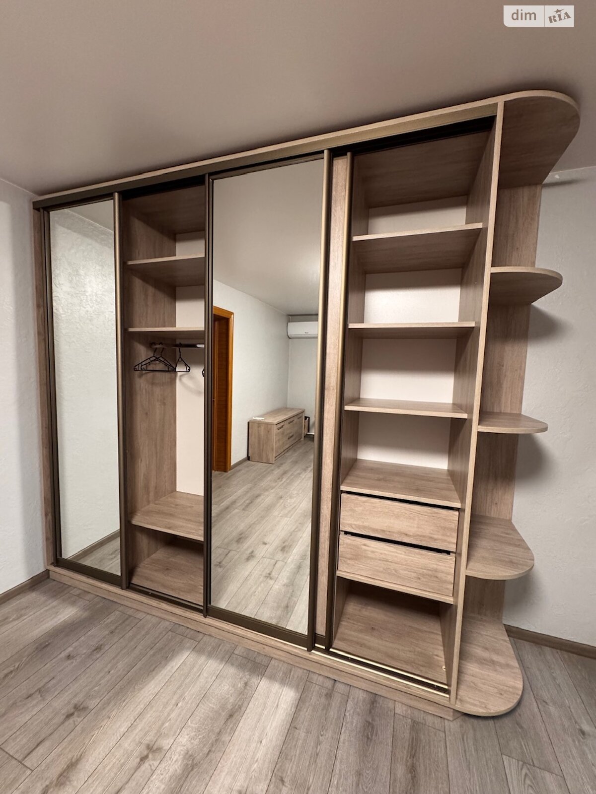 двухкомнатная квартира в Ровно, район Центр, на ул. Мицкевича 36 в аренду на долгий срок помесячно фото 1 двухкомнатная квартира в Ровно, район Центр, на ул. Мицкевича 36 в аренду на долгий срок помесячно фото 1