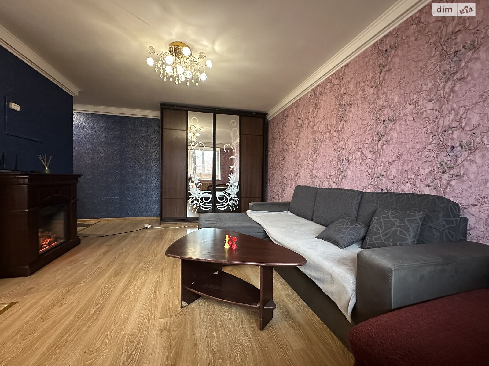 однокімнатна квартира в Рівному, район Центр, на вул. Полуботка Гетьмана в довготривалу оренду помісячно фото 1