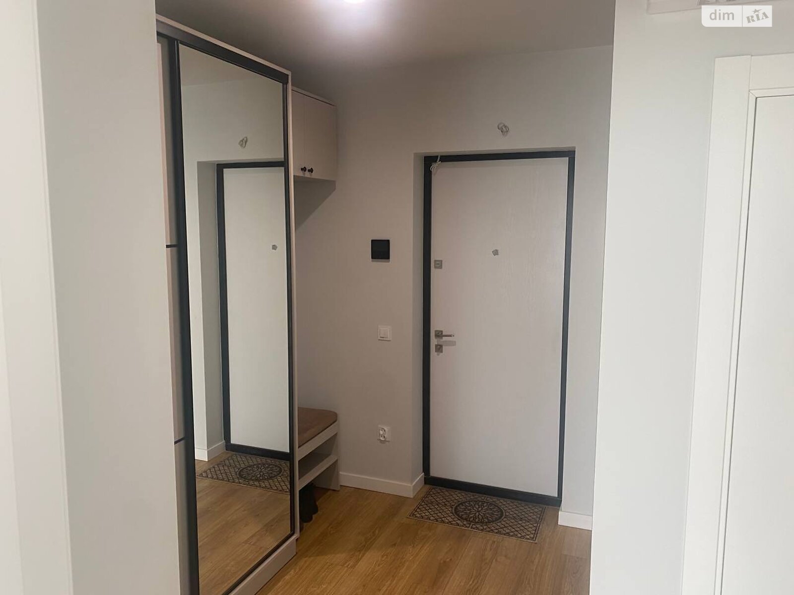 двухкомнатная квартира с ремонтом в Ровно, район Центр, на ул. Шевченко 86 в аренду на долгий срок помесячно фото 1 двухкомнатная квартира с ремонтом в Ровно, район Центр, на ул. Шевченко 86 в аренду на долгий срок помесячно фото 1