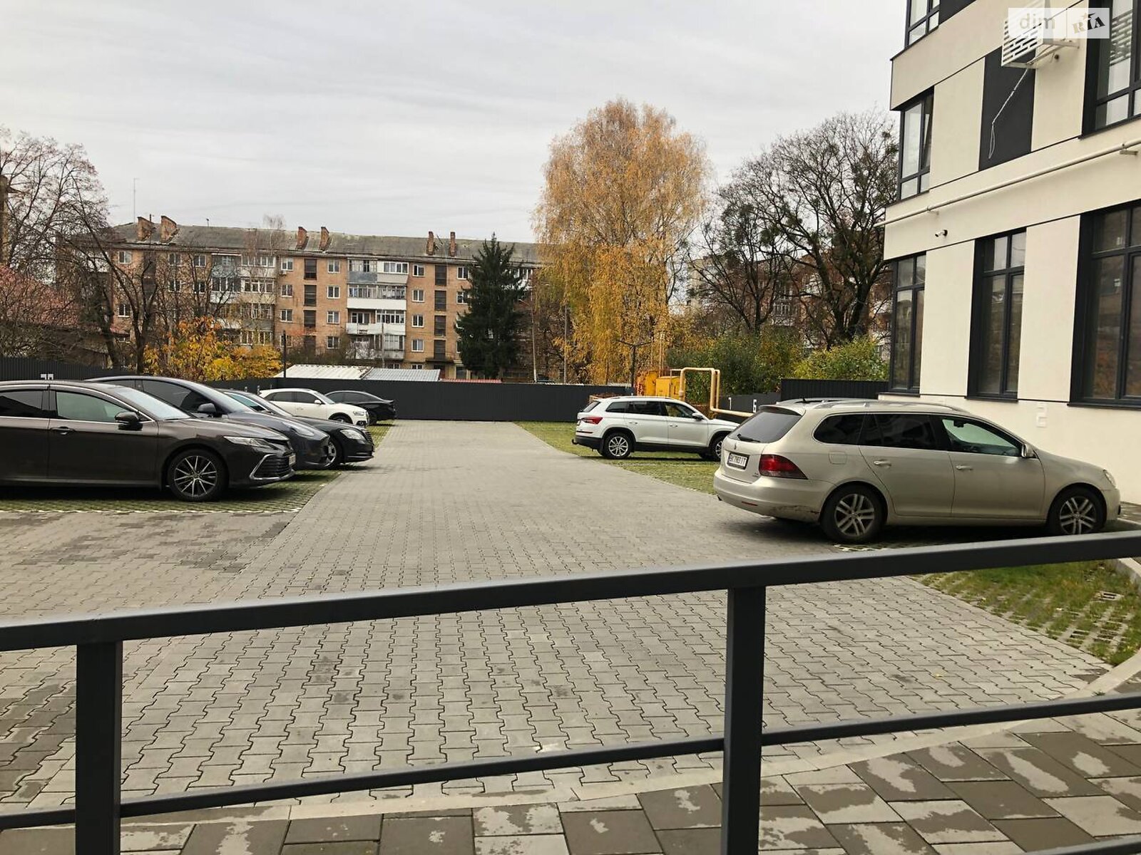 двухкомнатная квартира с ремонтом в Ровно, район Центр, на ул. Шевченко 86 в аренду на долгий срок помесячно фото 1 двухкомнатная квартира с ремонтом в Ровно, район Центр, на ул. Шевченко 86 в аренду на долгий срок помесячно фото 1