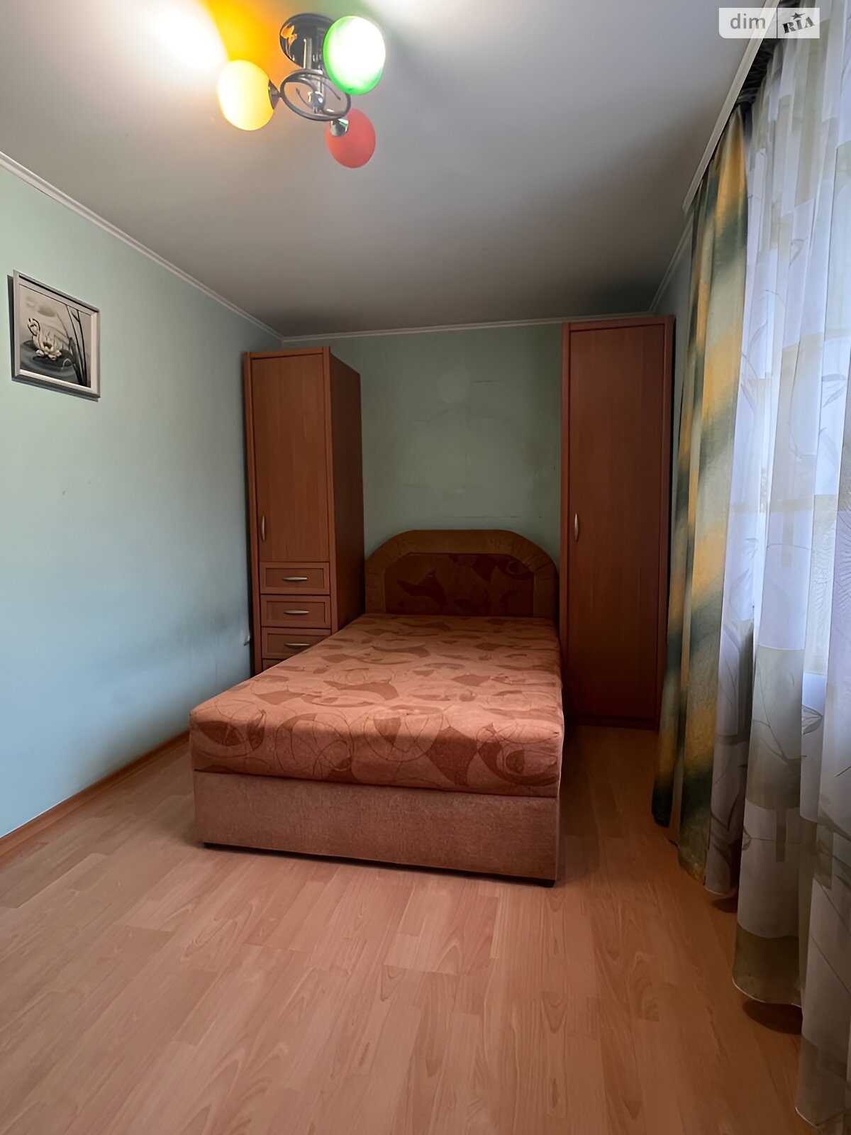 двухкомнатная квартира в Ровно, район Центр, на ул. Соборная в аренду на долгий срок помесячно фото 1 двухкомнатная квартира в Ровно, район Центр, на ул. Соборная в аренду на долгий срок помесячно фото 1