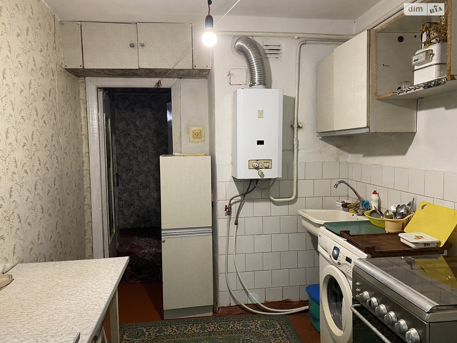 трехкомнатная квартира в Ровно, район Центр, на ул. Соборная 26 в аренду на долгий срок помесячно фото 1 трехкомнатная квартира в Ровно, район Центр, на ул. Соборная 26 в аренду на долгий срок помесячно фото 1
