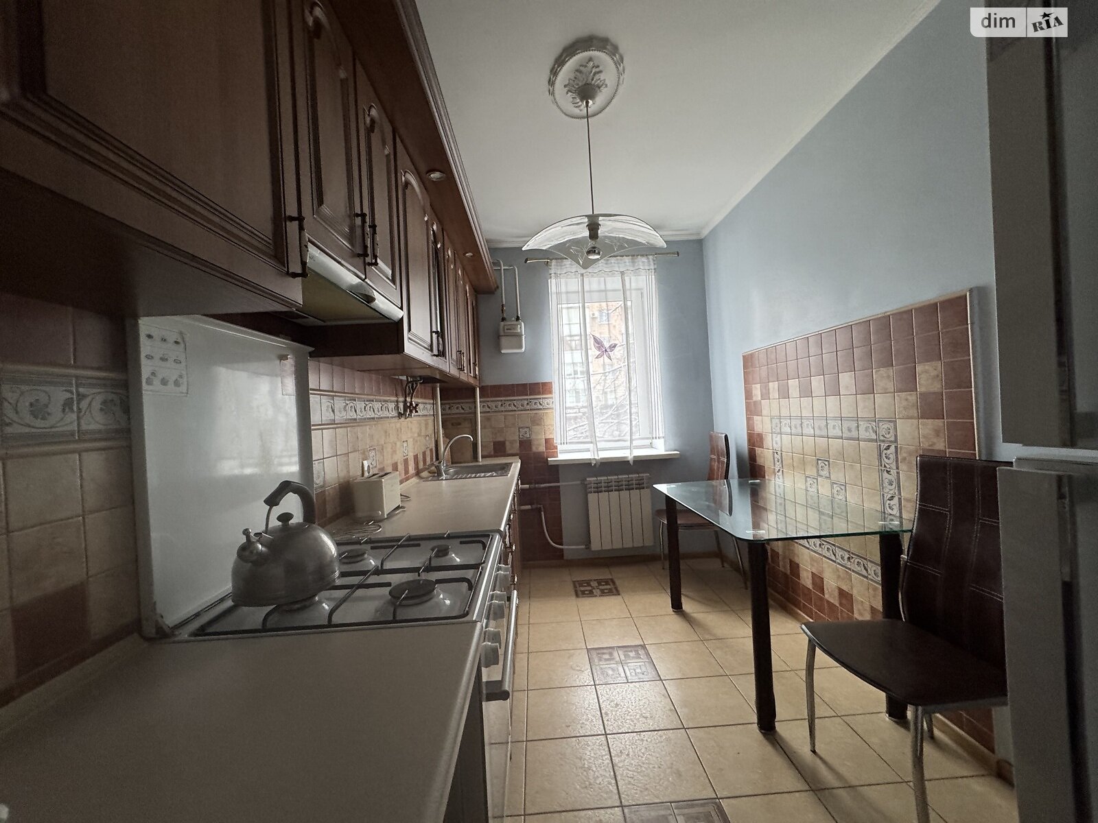 двухкомнатная квартира в Ровно, район Центр, на ул. Соборная 13 в аренду на долгий срок помесячно фото 1