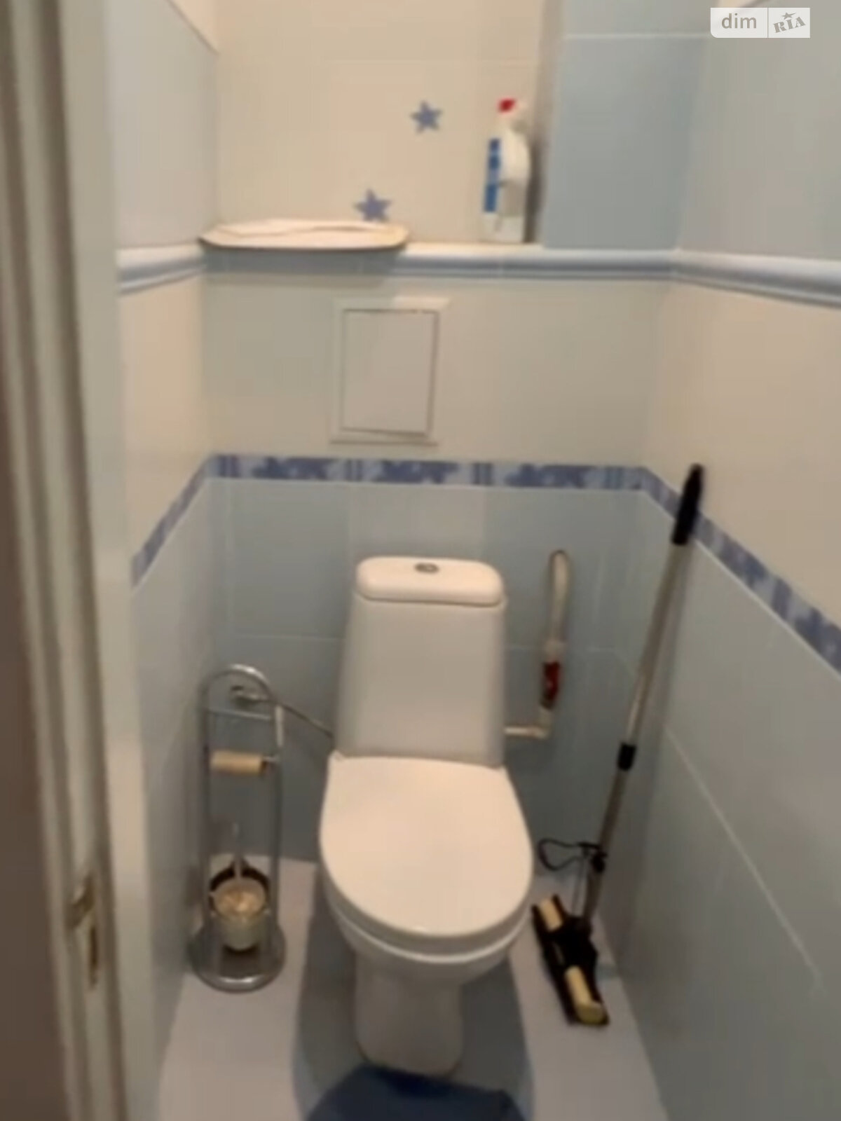 двухкомнатная квартира в Ровно, район Центр, на ул. Соборная 13 в аренду на долгий срок помесячно фото 1