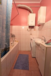 двокімнатна квартира в Рівному, район Центр, на вул. Соборна 9 в довготривалу оренду помісячно фото 2 двокімнатна квартира в Рівному, район Центр, на вул. Соборна 9 в довготривалу оренду помісячно фото 2