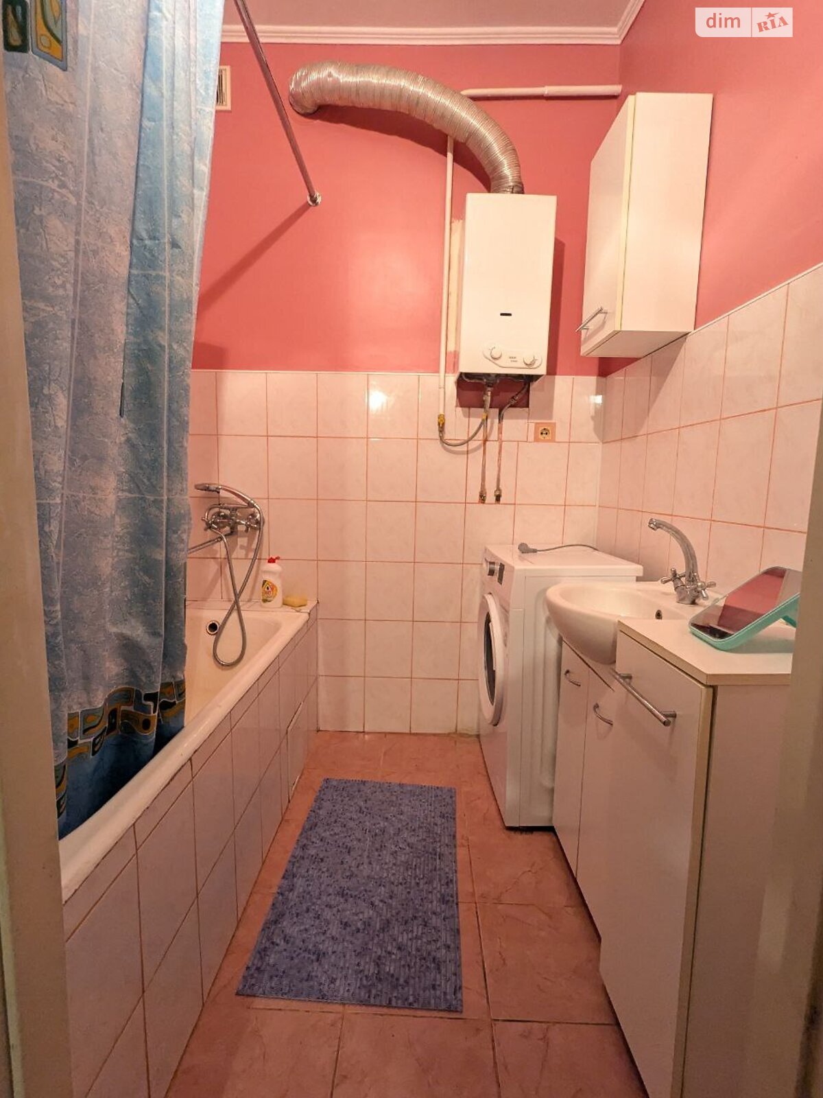 двокімнатна квартира в Рівному, район Центр, на вул. Соборна 9 в довготривалу оренду помісячно фото 1 двокімнатна квартира в Рівному, район Центр, на вул. Соборна 9 в довготривалу оренду помісячно фото 1