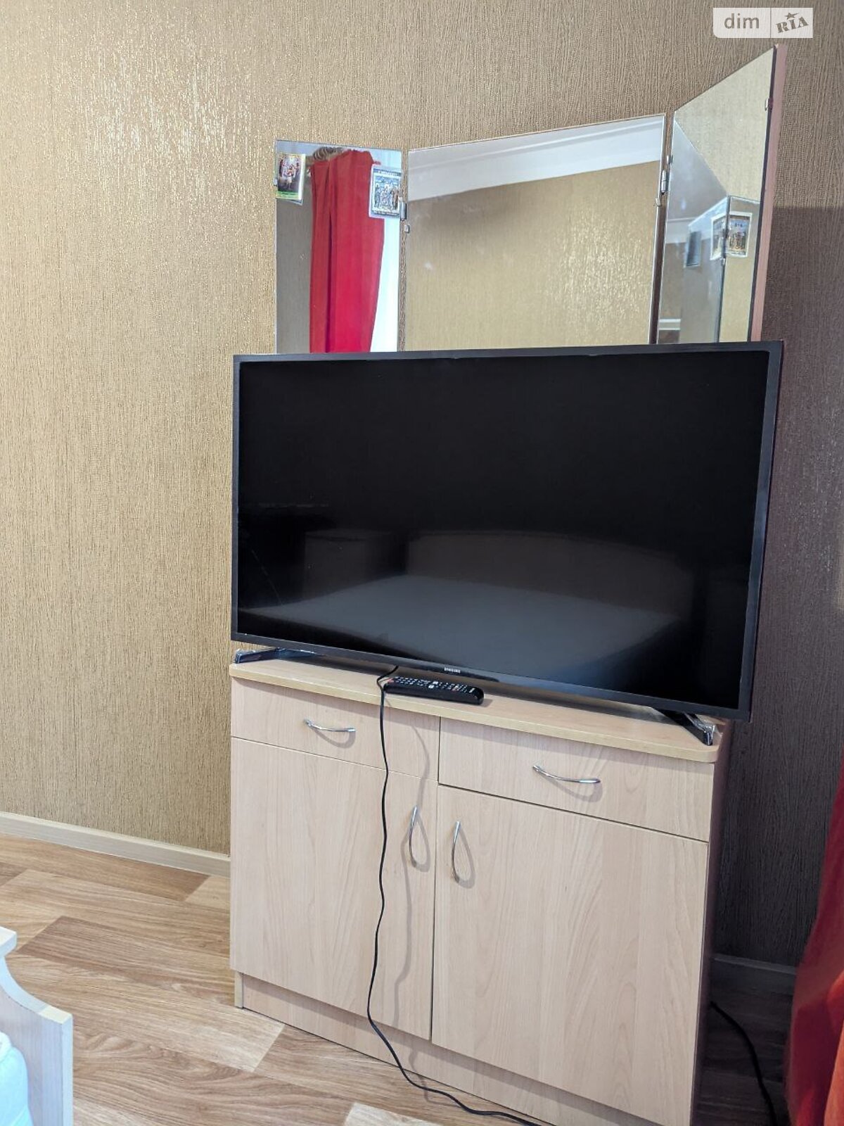 двокімнатна квартира в Рівному, район Центр, на вул. Соборна 9 в довготривалу оренду помісячно фото 1 двокімнатна квартира в Рівному, район Центр, на вул. Соборна 9 в довготривалу оренду помісячно фото 1