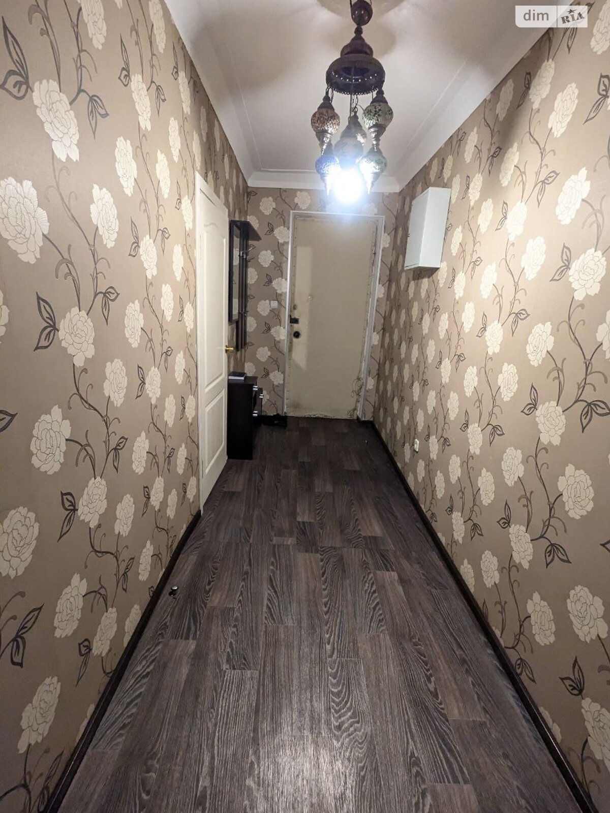 двокімнатна квартира в Рівному, район Центр, на вул. Соборна 9 в довготривалу оренду помісячно фото 1 двокімнатна квартира в Рівному, район Центр, на вул. Соборна 9 в довготривалу оренду помісячно фото 1