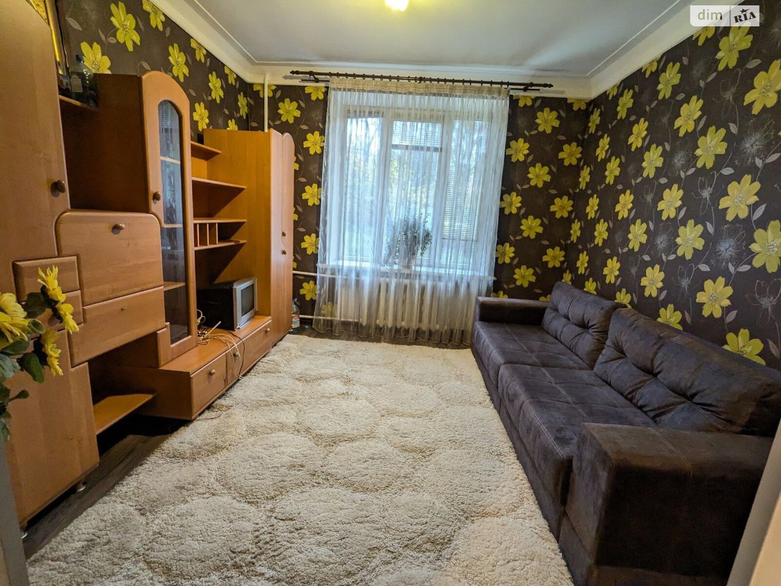 двокімнатна квартира в Рівному, район Центр, на вул. Соборна 9 в довготривалу оренду помісячно фото 1 двокімнатна квартира в Рівному, район Центр, на вул. Соборна 9 в довготривалу оренду помісячно фото 1