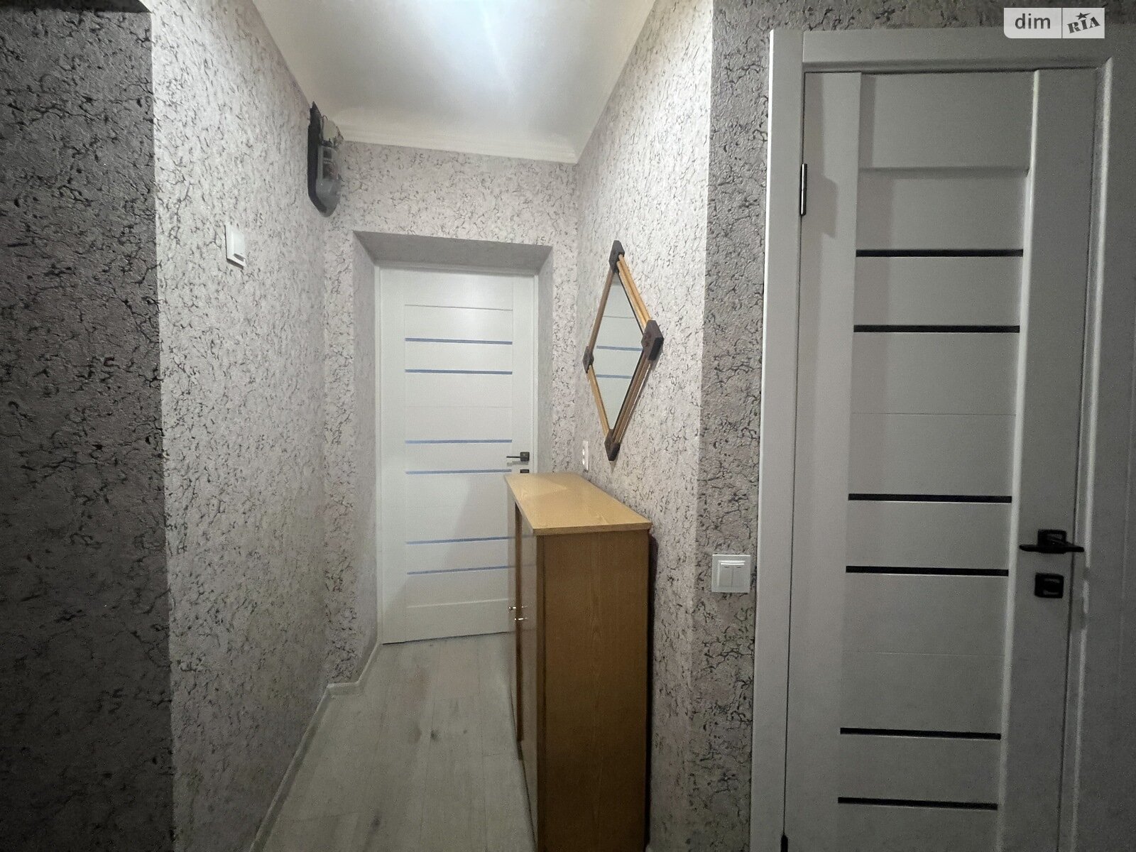 двухкомнатная квартира в Ровно, район Центр, на ул. Степана Бандеры 59 в аренду на долгий срок помесячно фото 1 двухкомнатная квартира в Ровно, район Центр, на ул. Степана Бандеры 59 в аренду на долгий срок помесячно фото 1