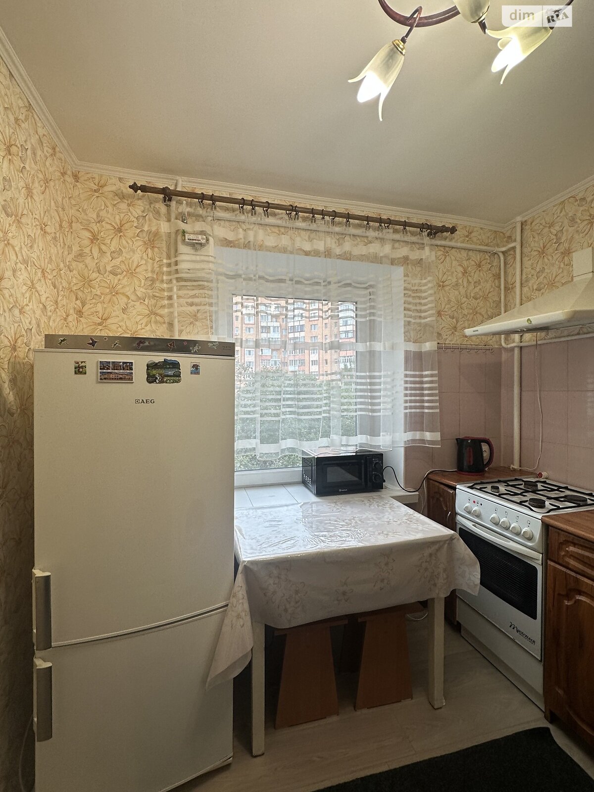 однокомнатная квартира в Ровно, район Центр, на ул. Степана Бандеры в аренду на долгий срок помесячно фото 1