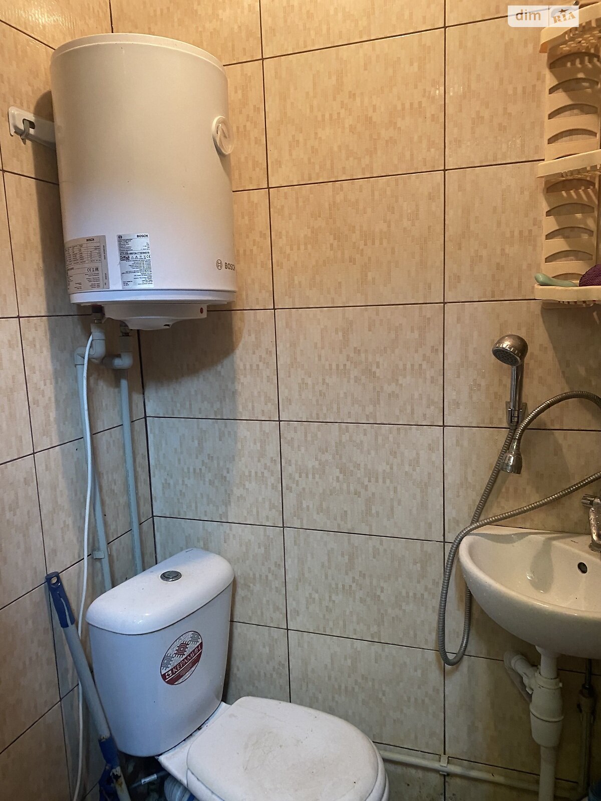 однокімнатна квартира в Рівному, район Центр, на вул. Валерія Опанасюка в довготривалу оренду помісячно фото 1 однокімнатна квартира в Рівному, район Центр, на вул. Валерія Опанасюка в довготривалу оренду помісячно фото 1