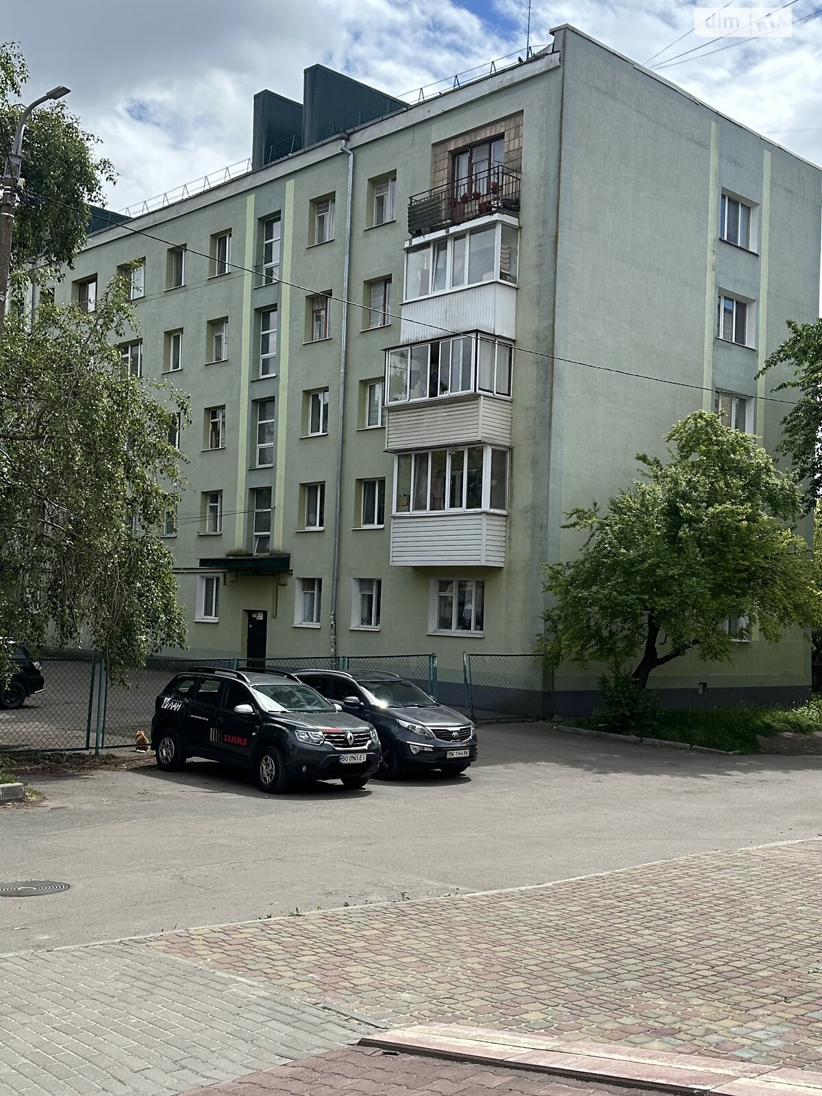 однокімнатна квартира в Рівному, район Центр, на вул. Замкова в довготривалу оренду помісячно фото 1 однокімнатна квартира в Рівному, район Центр, на вул. Замкова в довготривалу оренду помісячно фото 1
