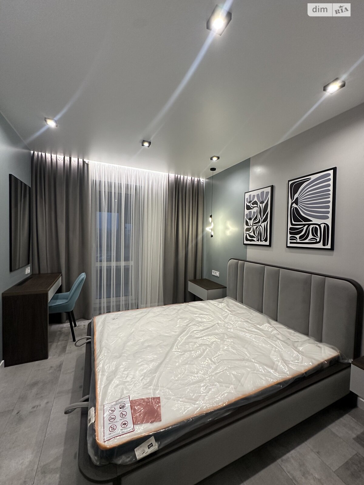 двухкомнатная квартира в Ровно, район Центр, на ул. Замковая в аренду на долгий срок помесячно фото 1