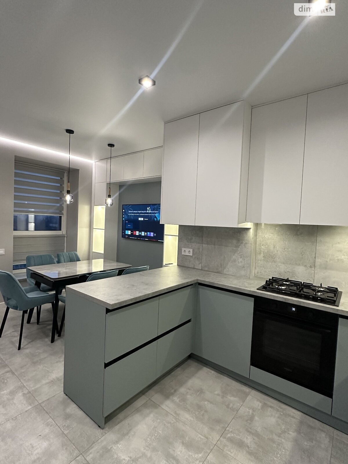 двухкомнатная квартира в Ровно, район Центр, на ул. Замковая в аренду на долгий срок помесячно фото 1