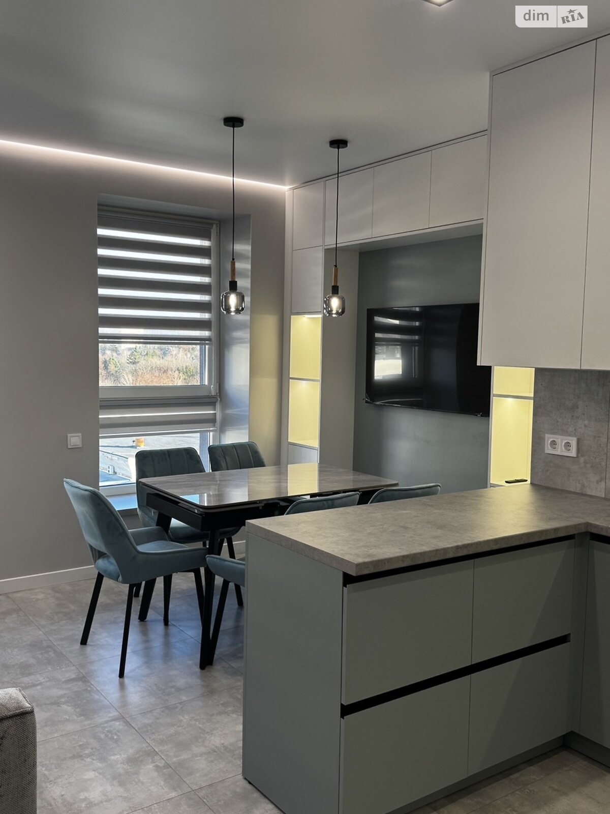 двухкомнатная квартира в Ровно, район Центр, на ул. Замковая в аренду на долгий срок помесячно фото 1