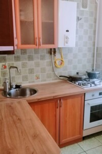 двокімнатна квартира в Рівному, на вул. Васильченка Степана 1 в довготривалу оренду помісячно фото 2