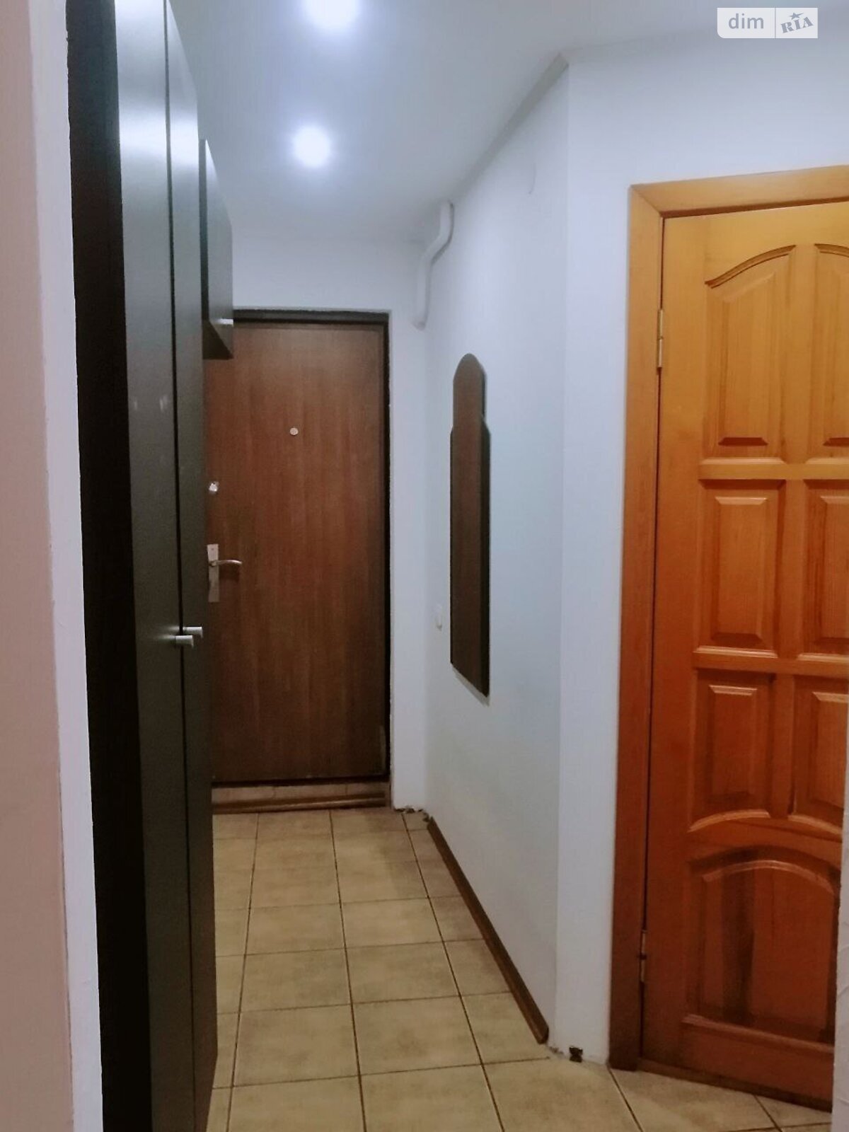 двокімнатна квартира в Рівному, на вул. Васильченка Степана 1 в довготривалу оренду помісячно фото 1