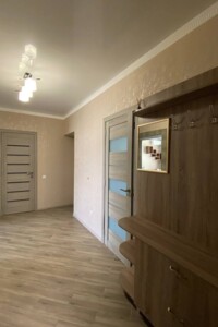 двокімнатна квартира в Рівному, район Південний, на вул. Чорновола В’ячеслава 91Ф в довготривалу оренду помісячно фото 2