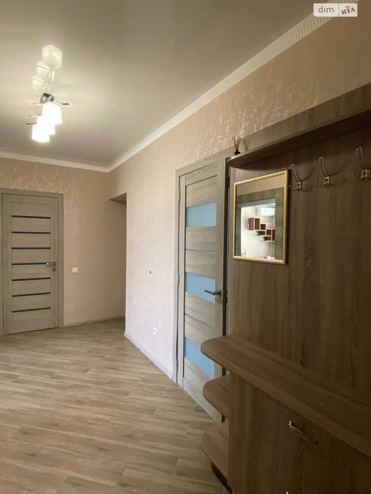 двокімнатна квартира в Рівному, район Південний, на вул. Чорновола В’ячеслава 91Ф в довготривалу оренду помісячно фото 1 двокімнатна квартира в Рівному, район Південний, на вул. Чорновола В’ячеслава 91Ф в довготривалу оренду помісячно фото 1