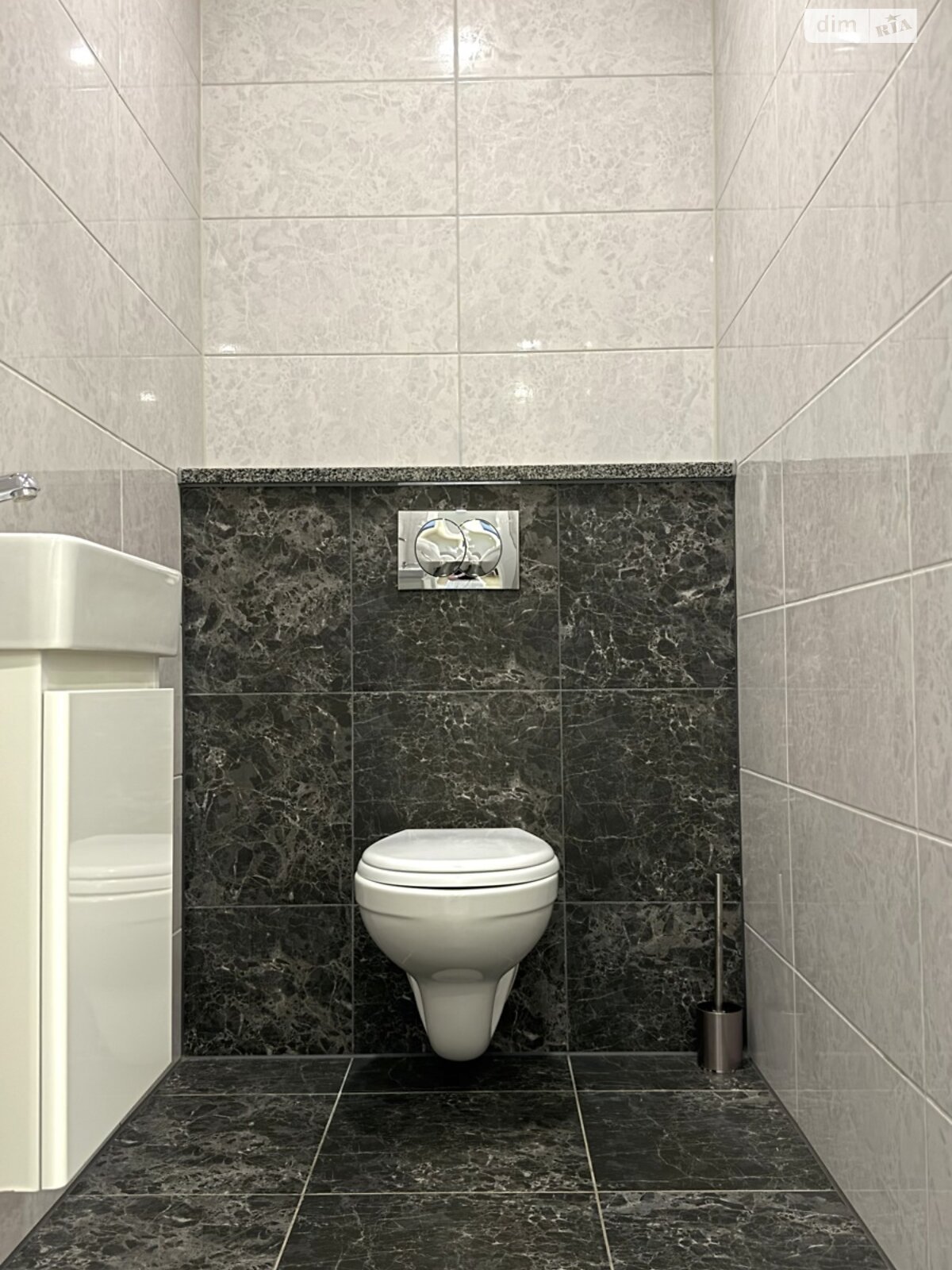 трехкомнатная квартира в Ровно, район Южный, на ул. Черновола Вячеслава 91Ф, кв. 31 в аренду на долгий срок помесячно фото 1 трехкомнатная квартира в Ровно, район Южный, на ул. Черновола Вячеслава 91Ф, кв. 31 в аренду на долгий срок помесячно фото 1