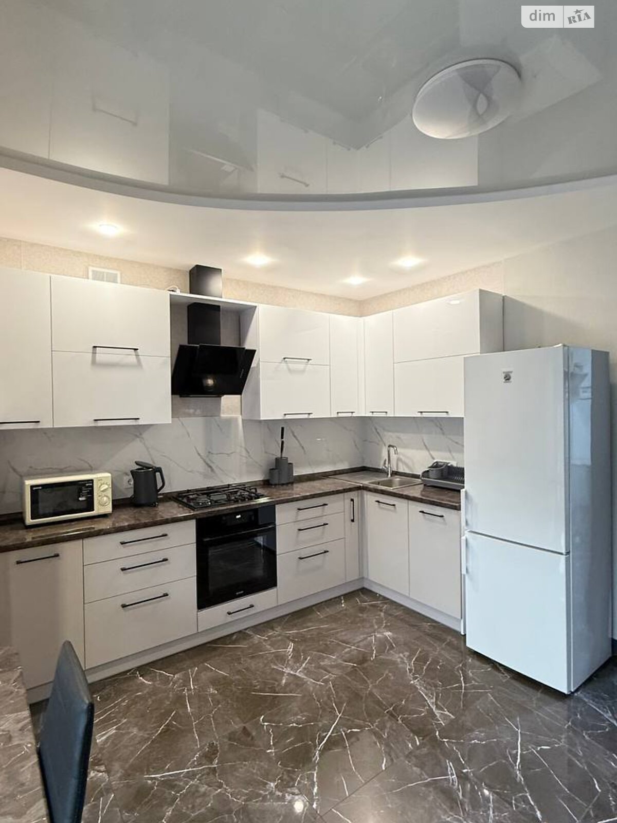 однокомнатная квартира в Ровно, район Южный, на ул. Черновола Вячеслава 91С в аренду на долгий срок помесячно фото 1 однокомнатная квартира в Ровно, район Южный, на ул. Черновола Вячеслава 91С в аренду на долгий срок помесячно фото 1