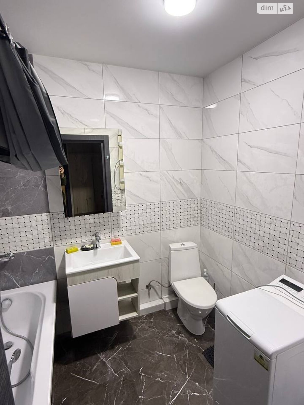 однокомнатная квартира в Ровно, район Южный, на ул. Черновола Вячеслава 91С в аренду на долгий срок помесячно фото 1 однокомнатная квартира в Ровно, район Южный, на ул. Черновола Вячеслава 91С в аренду на долгий срок помесячно фото 1