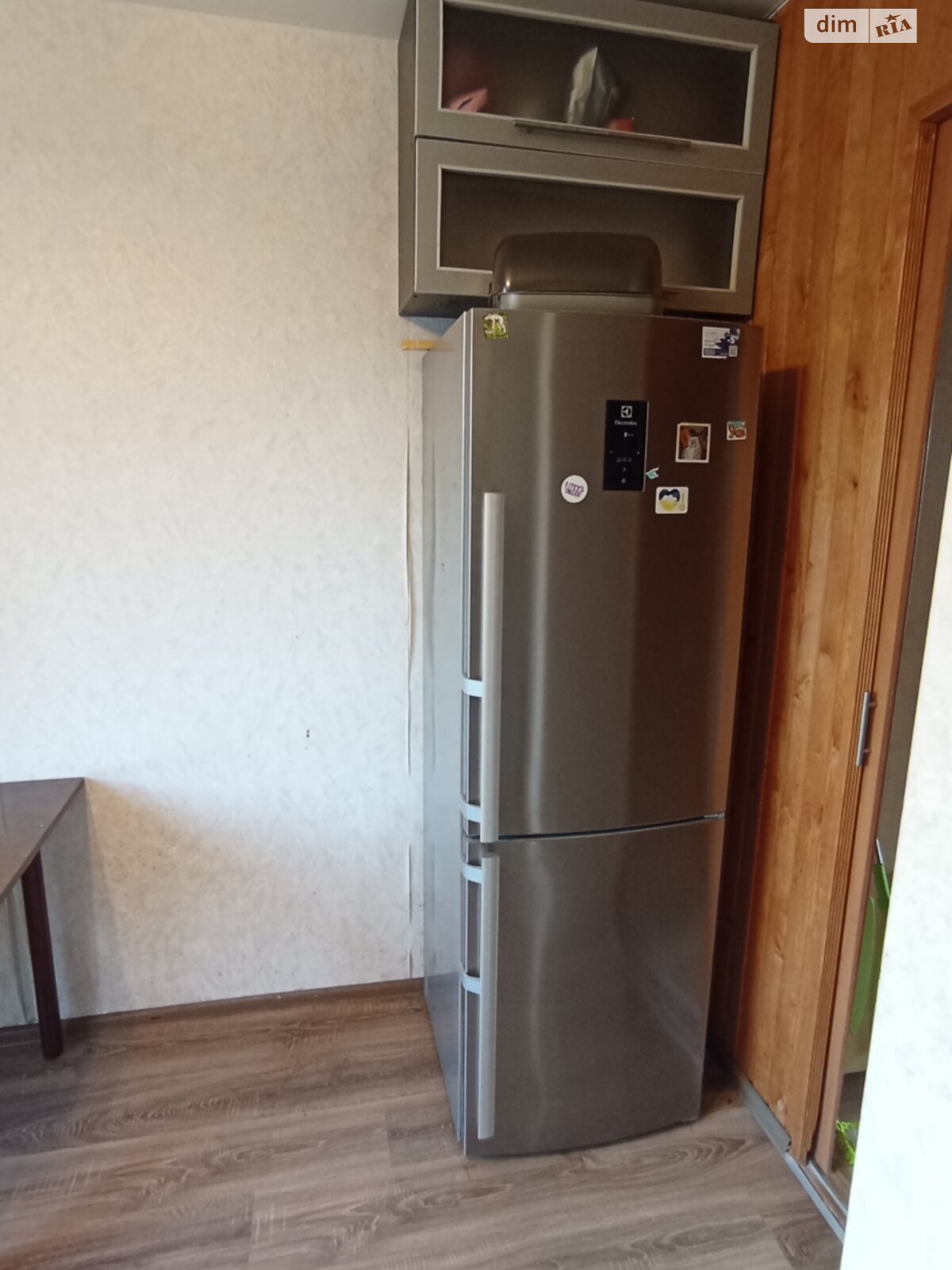 однокомнатная квартира в Ровно, район Южный, на ул. Крушельницкой Соломии в аренду на долгий срок помесячно фото 1 однокомнатная квартира в Ровно, район Южный, на ул. Крушельницкой Соломии в аренду на долгий срок помесячно фото 1