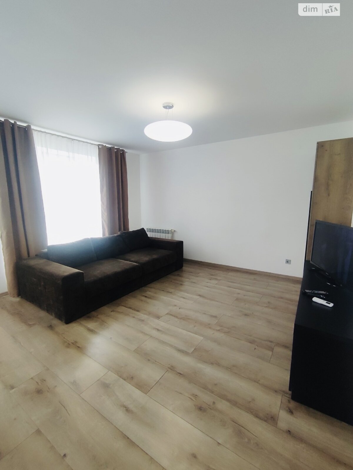 двокімнатна квартира в Рівному, район Південний, на вул. Різдвяна в довготривалу оренду помісячно фото 1