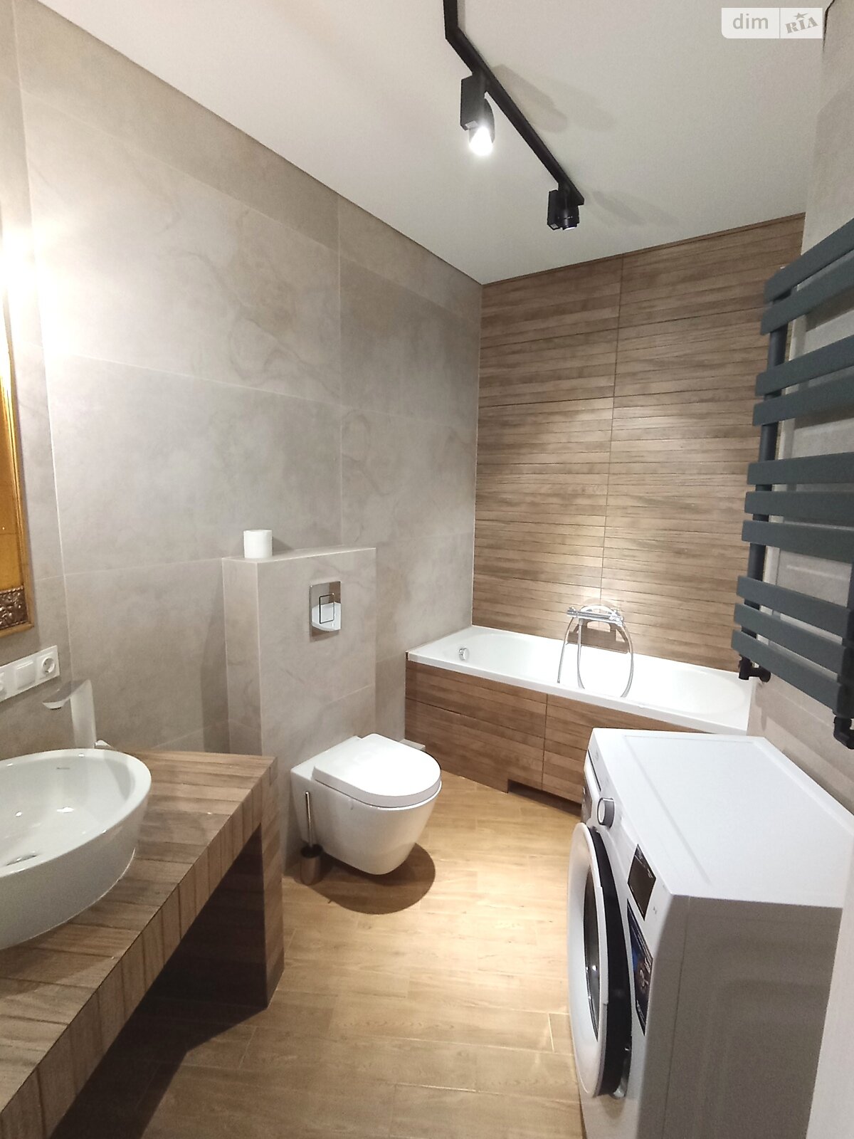 однокомнатная квартира в Ровно, район Ювилейный, на ул. Анатолия Лабунского 14 в аренду на долгий срок помесячно фото 1