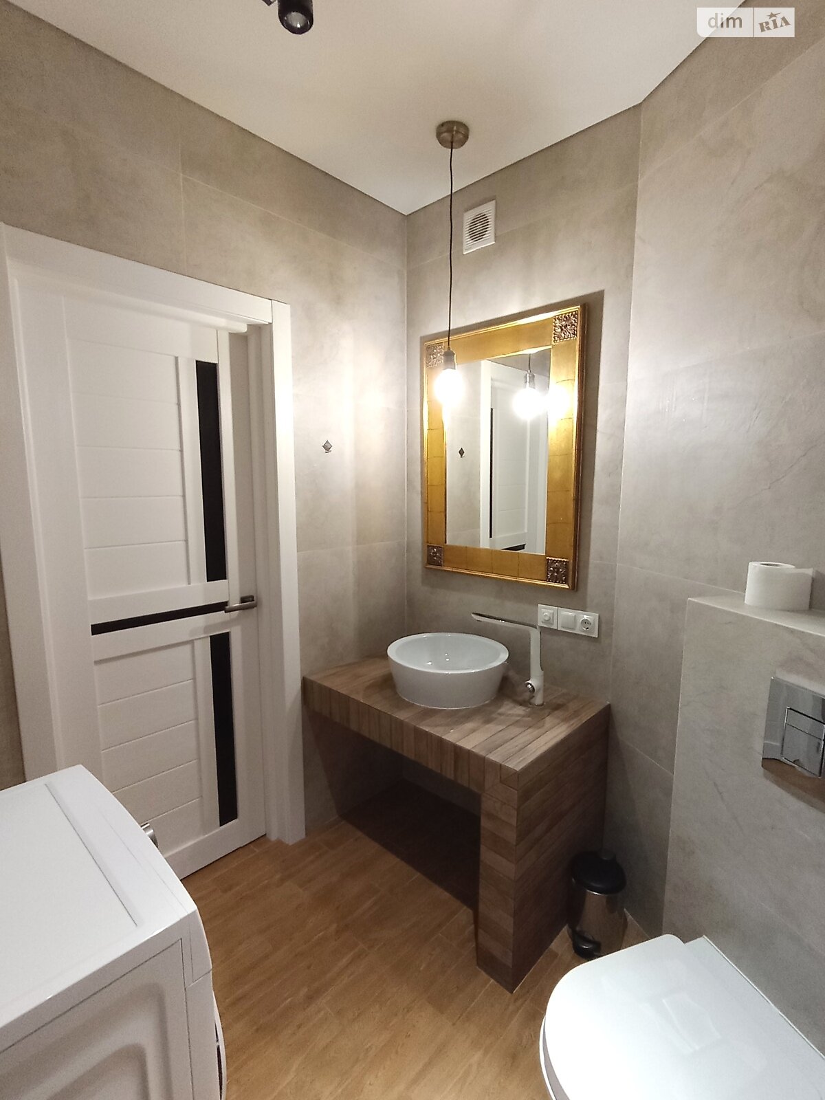 однокомнатная квартира в Ровно, район Ювилейный, на ул. Анатолия Лабунского 14 в аренду на долгий срок помесячно фото 1