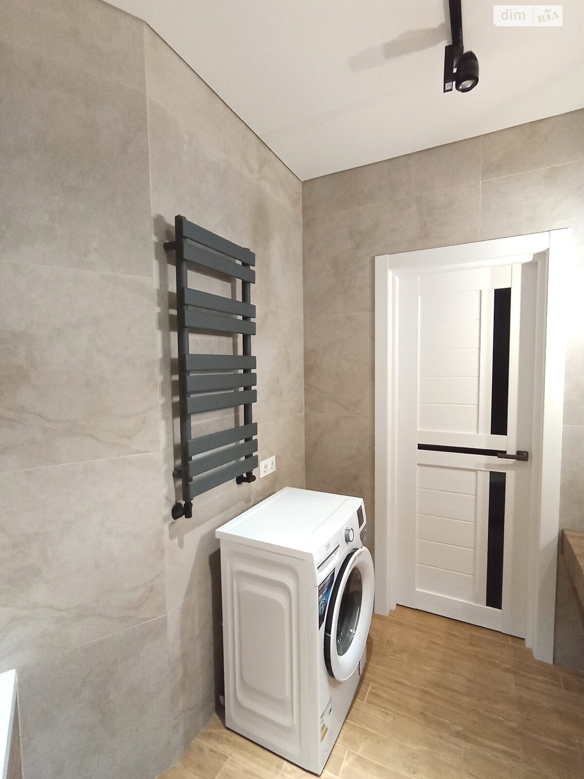 однокомнатная квартира в Ровно, район Ювилейный, на ул. Анатолия Лабунского 14 в аренду на долгий срок помесячно фото 1