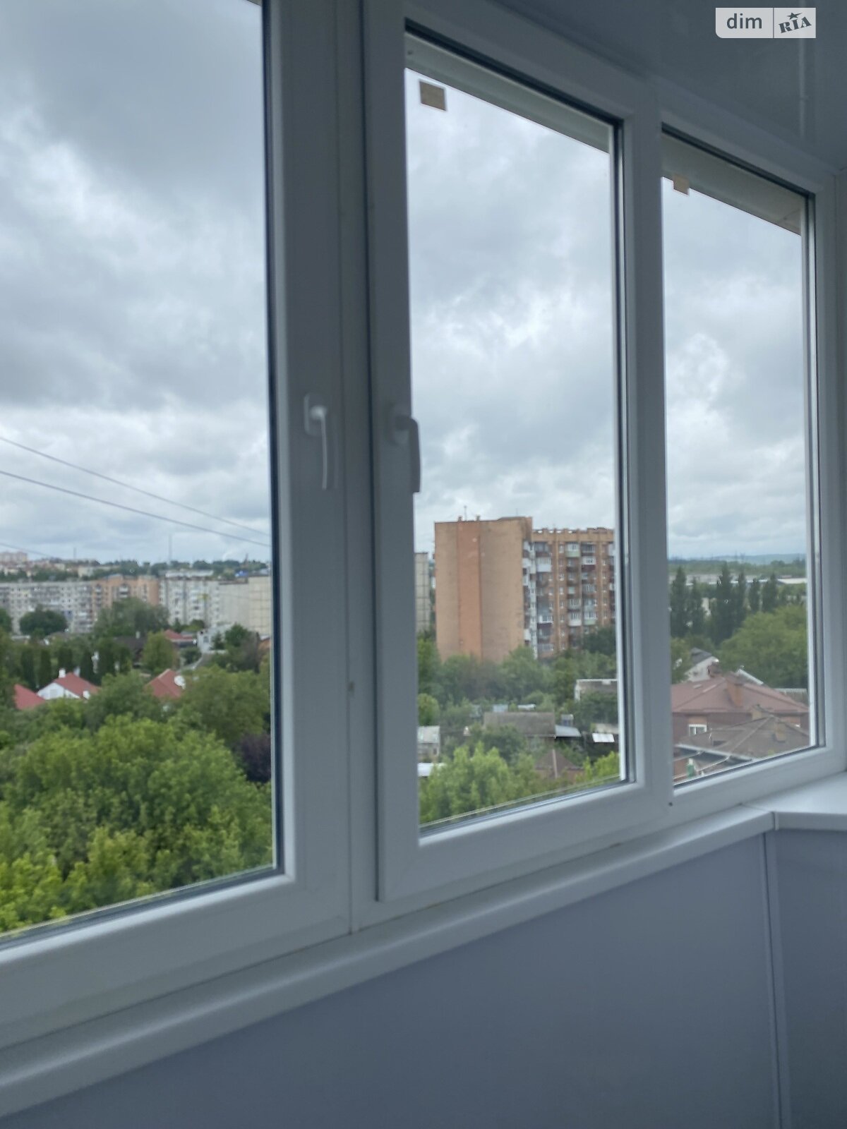 однокомнатная квартира в Ровно, район Ювилейный, на ул. Соборная в аренду на долгий срок помесячно фото 1 однокомнатная квартира в Ровно, район Ювилейный, на ул. Соборная в аренду на долгий срок помесячно фото 1