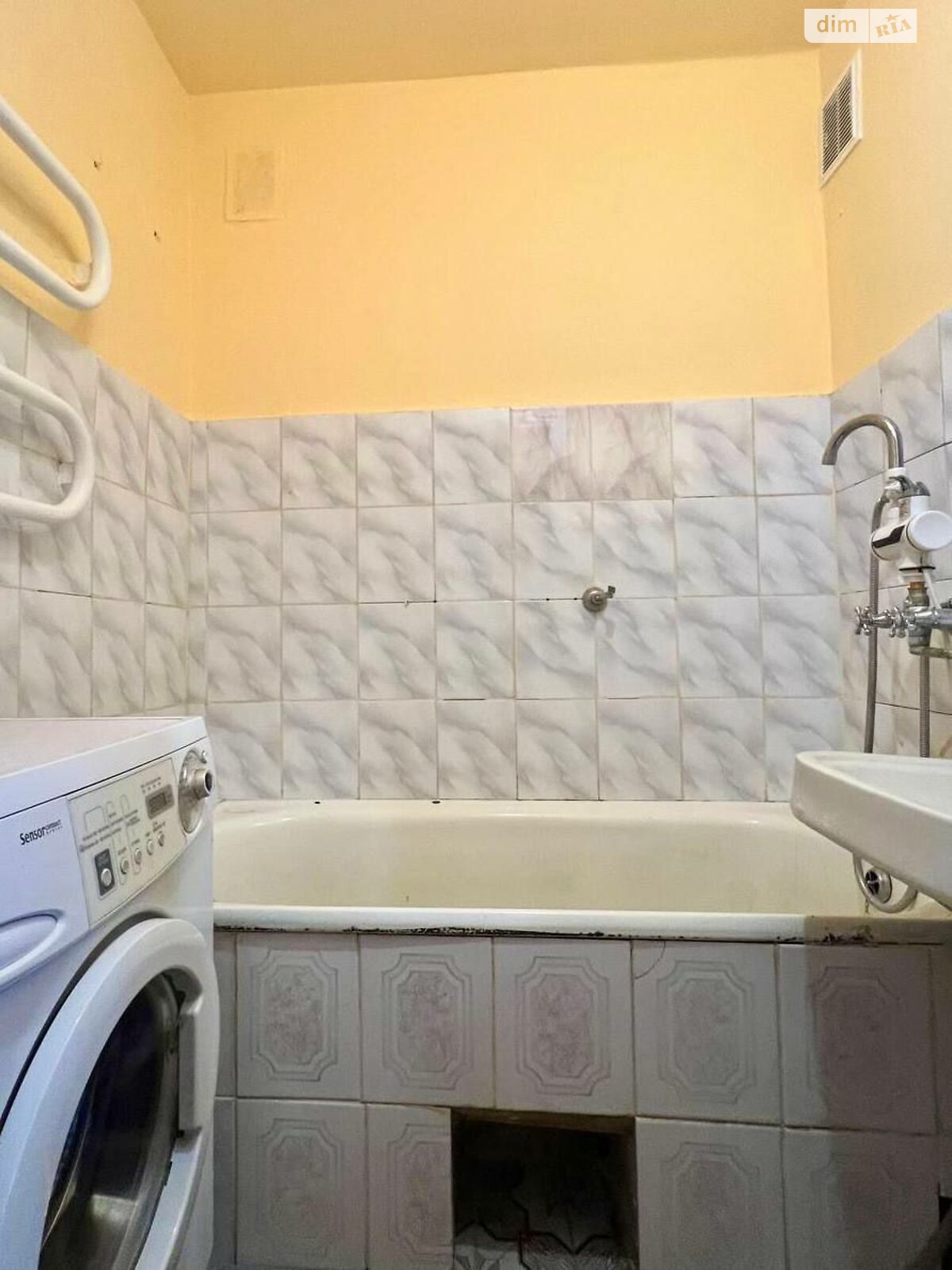 однокомнатная квартира в Ровно, район Ювилейный, на ул. Соборная 257 в аренду на долгий срок помесячно фото 1