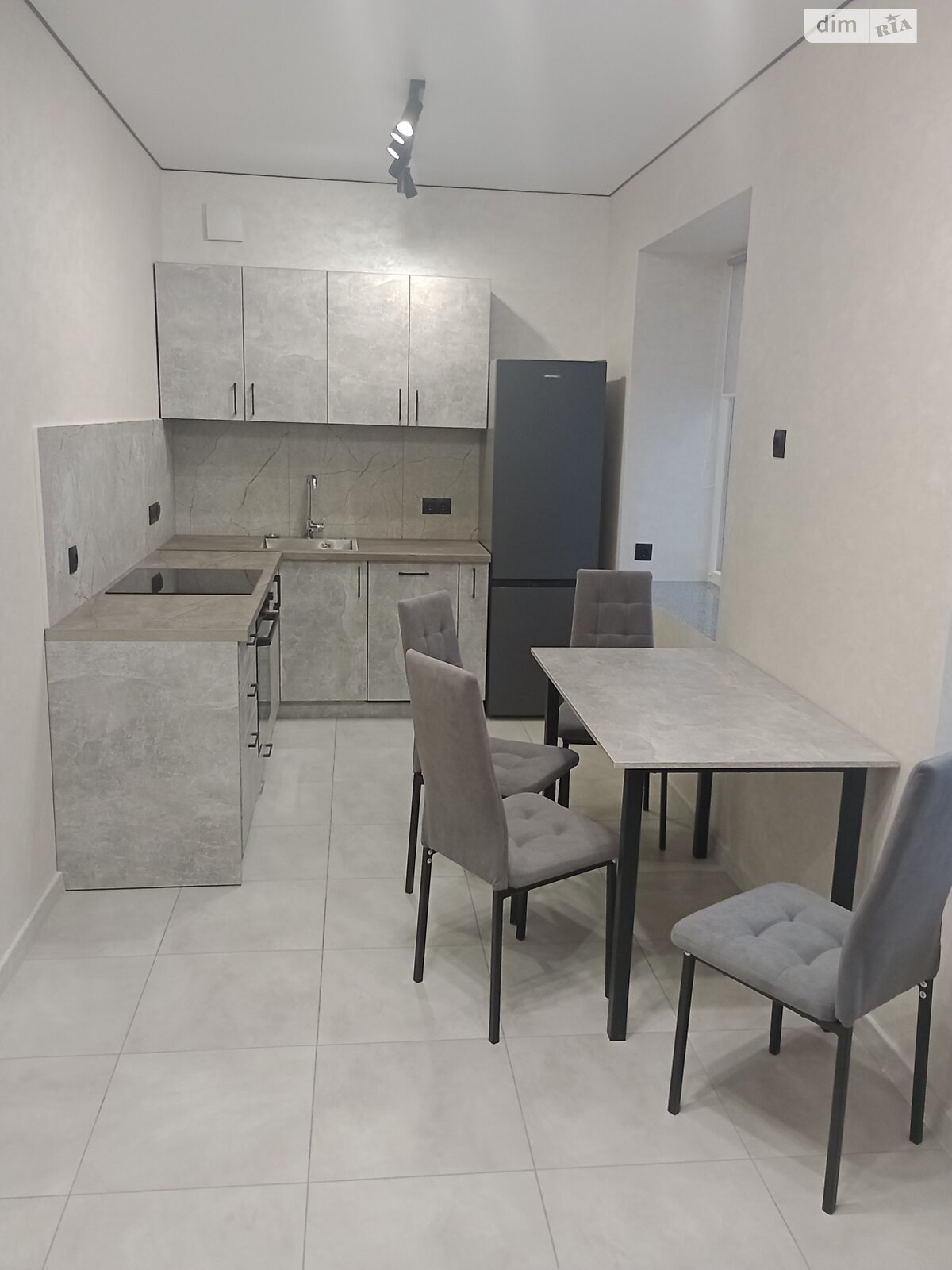 однокомнатная квартира в Ровно, район Ювилейный, на ул. Соборная 289А в аренду на долгий срок помесячно фото 1