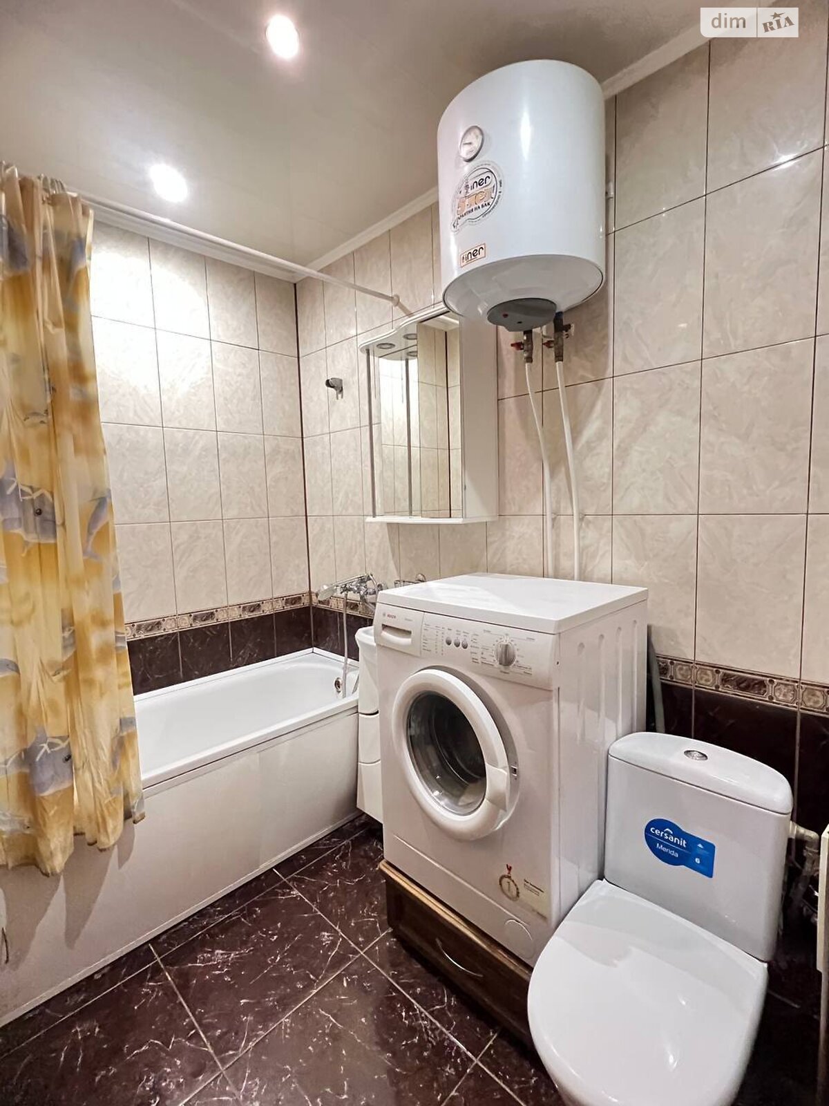 однокімнатна квартира в Рівному, район Ювілейний, на вул. Вербова в довготривалу оренду помісячно фото 1 однокімнатна квартира в Рівному, район Ювілейний, на вул. Вербова в довготривалу оренду помісячно фото 1