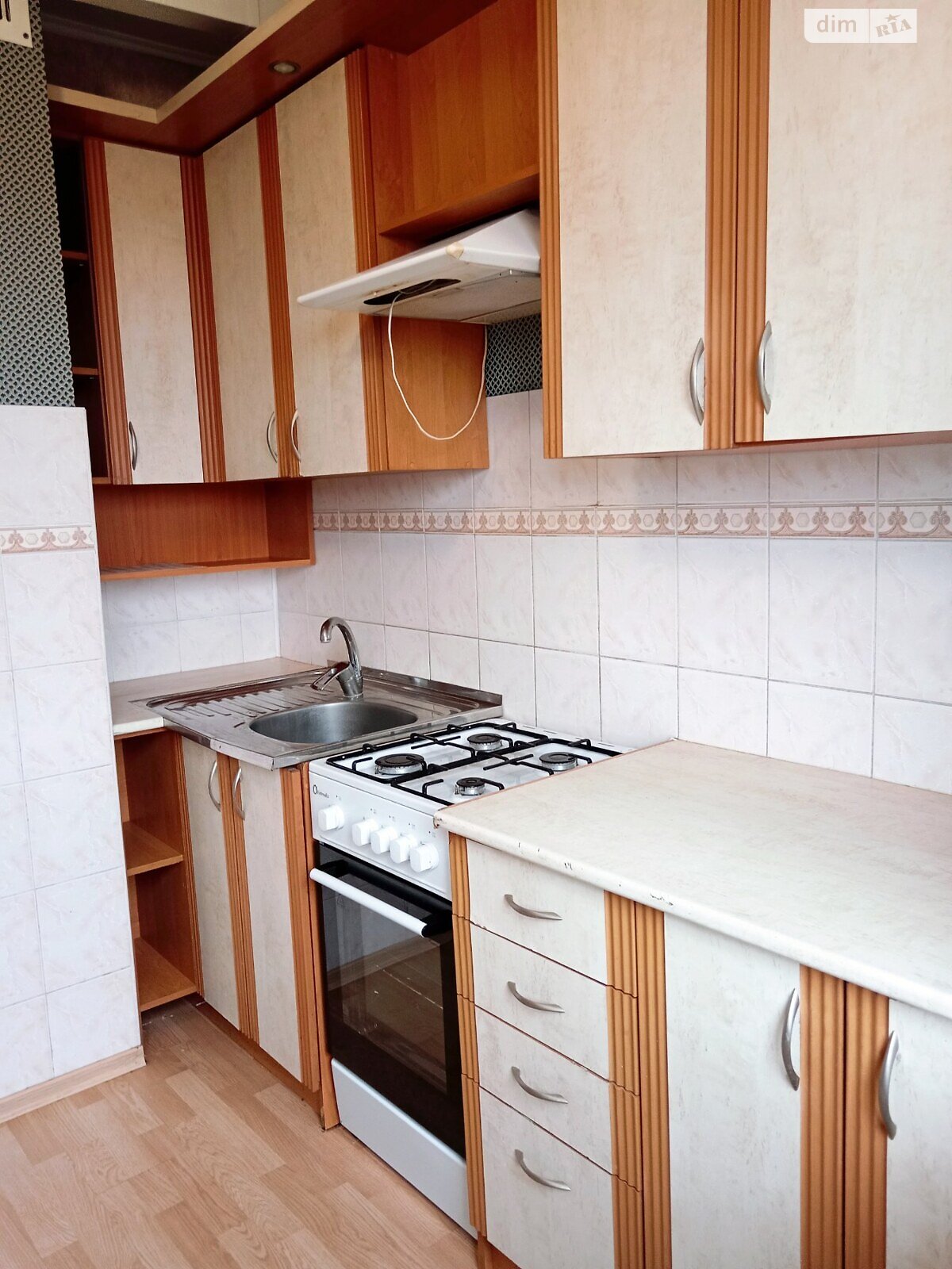 однокомнатная квартира в Ровно, район Ювилейный, на ул. Виталия Могеля 11 в аренду на долгий срок помесячно фото 1 однокомнатная квартира в Ровно, район Ювилейный, на ул. Виталия Могеля 11 в аренду на долгий срок помесячно фото 1