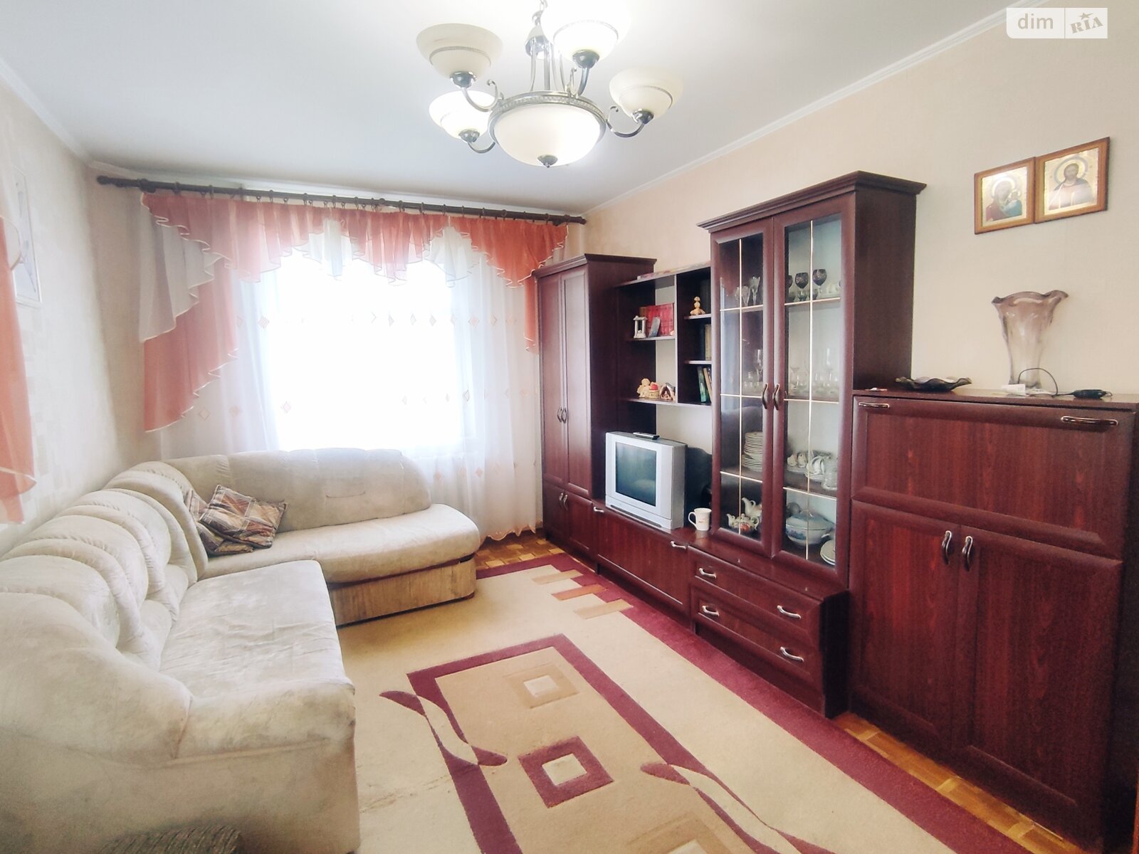 двокімнатна квартира в Рівному, район Ювілейний, на вул. Віталія Магеля в довготривалу оренду помісячно фото 1 двокімнатна квартира в Рівному, район Ювілейний, на вул. Віталія Магеля в довготривалу оренду помісячно фото 1