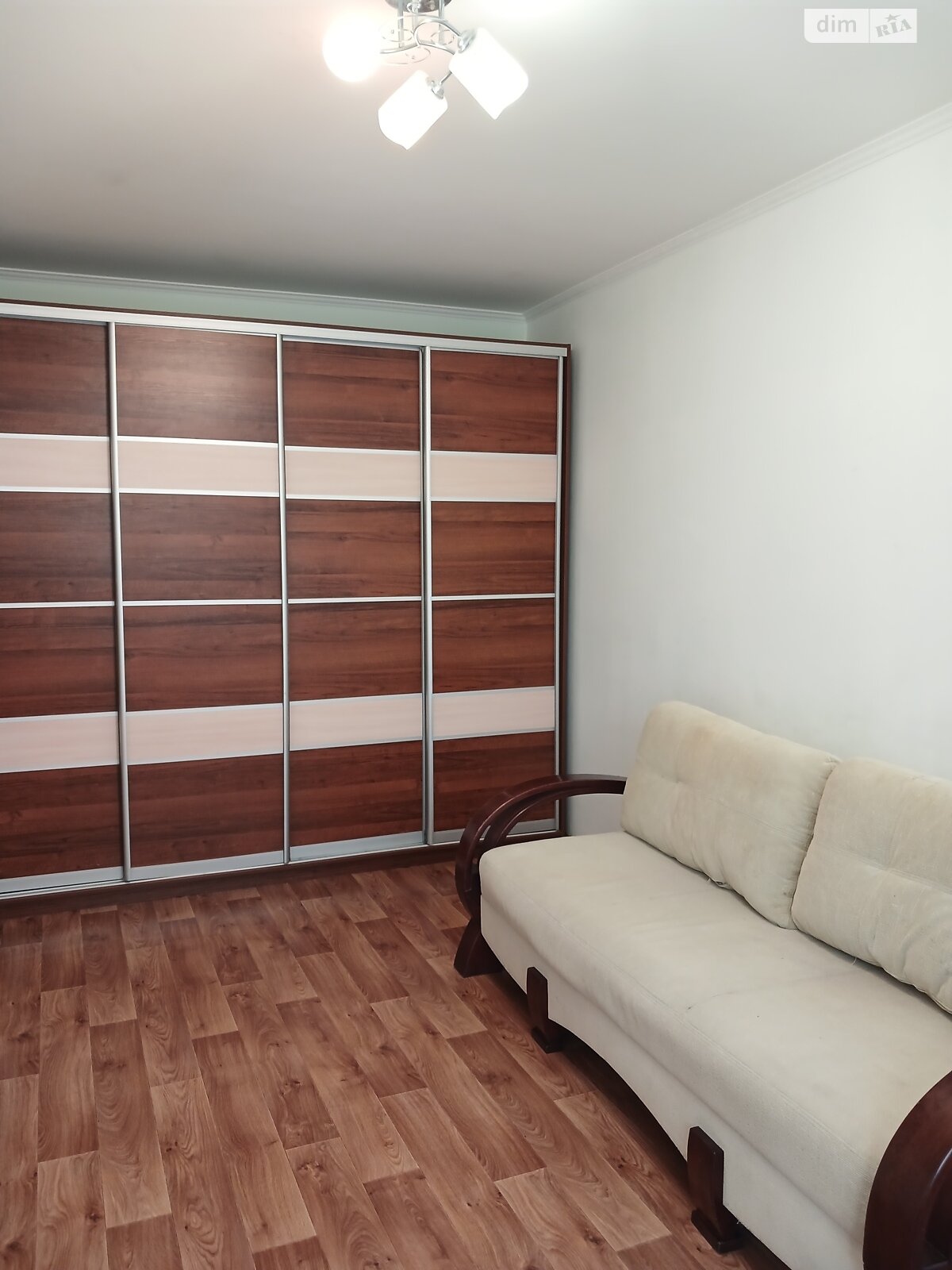 однокомнатная квартира в Ровно, район Ювилейный, на ул. Виталия Могеля в аренду на долгий срок помесячно фото 1 однокомнатная квартира в Ровно, район Ювилейный, на ул. Виталия Могеля в аренду на долгий срок помесячно фото 1