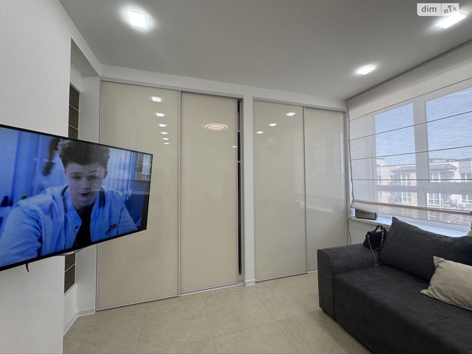 однокомнатная квартира в Слобожанском, на ул. Семейная 4 в аренду на долгий срок помесячно фото 1